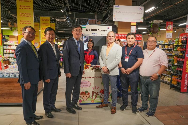 «Корзинка» Koreya Respublikasi Qishloq xo‘jaligi, oziq-ovqat va qishloq ishlari vazirligi hamda KOTRA ko‘magida koreys mahsulotlari K-Corner’ning birinchi tor qismini ochdi